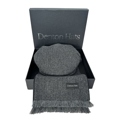 Men’s Textured Black Flat Cap & Tweed Scarf Boxed Gift Set