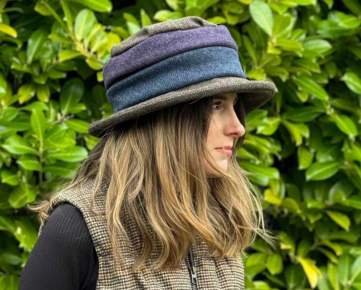 Ladies’ Tweed Cloche Hat